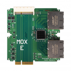 Turris MOX E, modul routeru Turris MOX, 8× LAN port 10/100/1000 Mbps (RJ-45), 1× 64 pin konektor pro připojení dalších modulů Turris MOX E, modul routeru Turris MOX, 8× LAN port 10/100/1000 Mbps (RJ-45), 1× 64 pin konektor pro připojení dalších modulů