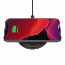 BELKIN Bezdrátová nabíjecí podložka se zdrojem a kabelem USB-C,černá BELKIN Bezdrátová nabíjecí podložka se zdrojem a kabelem USB-C,černá