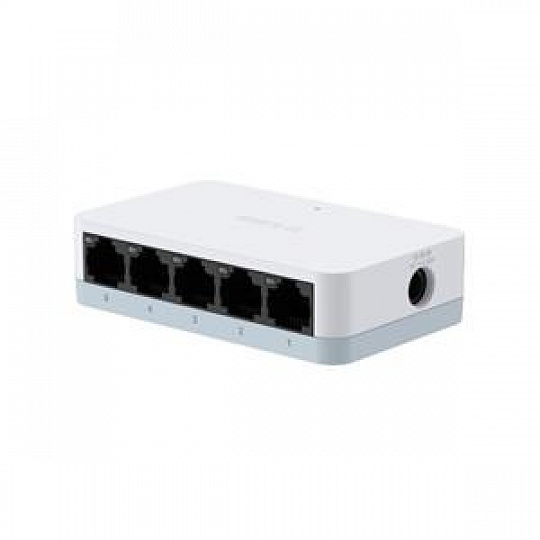 D-Link 5-Port Fast Ethernet Unmanaged Switch, DES-1005C D-Link 5-Port Fast Ethernet Unmanaged Switch, DES-1005C