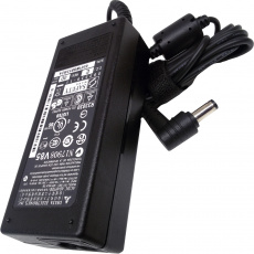 Napájecí adaptér MSI 65W 19V (vč. síť. šňůry) Napájecí adaptér MSI 65W 19V (vč. síť. šňůry)