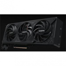 GIGABYTE RTX™ 5070 WINDFORCE SFF 12G