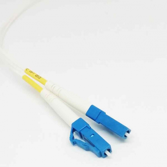 OPTIX LC/UPC-LC/UPC patchcord arm. bílý 9/125 10m 3mm B3 LSZH simplex OPTIX LC/UPC-LC/UPC patchcord arm. bílý 9/125 10m 3mm B3 LSZH simplex