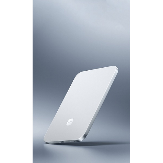 Xiaomi UltraThin Magnetic Power Bank 5000 15W Glacier Silver Xiaomi UltraThin Magnetic Power Bank 5000 15W Glacier Silver